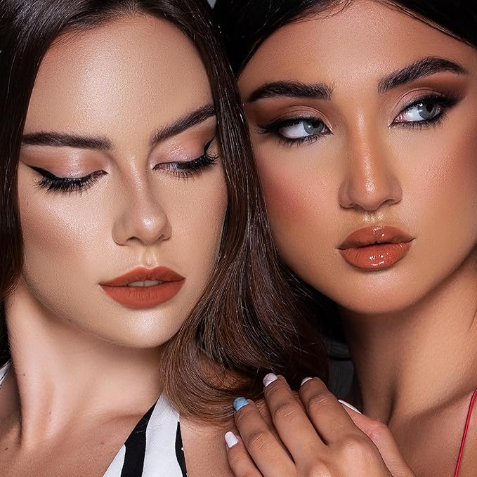 Double Head Lipstick & Moisturizing Lip Balm, 2-in-1 Moisturizing