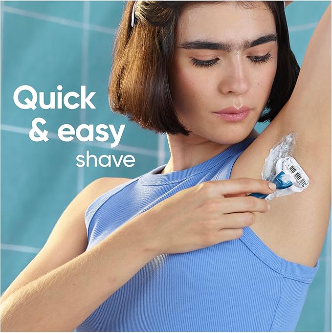 Gillette Venus Smooth Razor for Women, Includes 1 Reusable Razor Handle + 2 Count 3-Bladed Refills, Ergonomic Soft Grip Handle