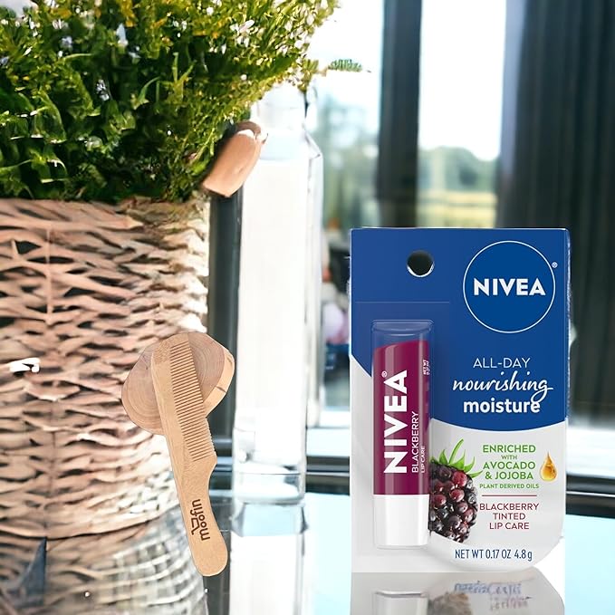 Nivea Lip Balm Hydrating, 0.17 Oz, Balms