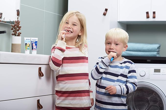 Jordan* ® | Step 2 Kids Toothbrush | 3-5 Years, Soft Bristles, BPA Free,4 Pack | Blue & Green