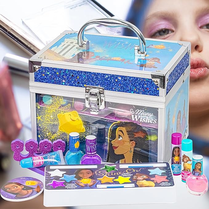 Disney Wish - Townley Girl Train Case Cosmetic