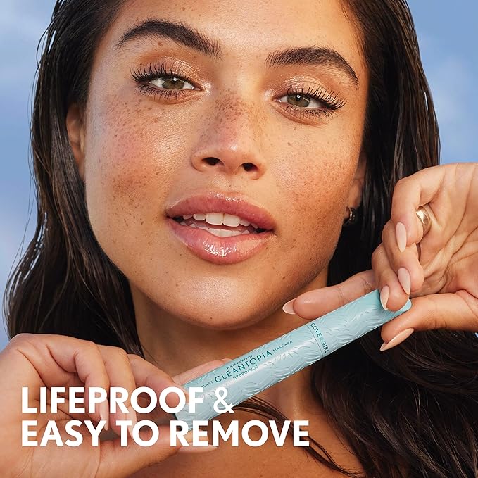 CoverGirl Lash Blast Cleantopia, Waterproof Mascara, Aloe Leaf Extract, Vitamin E & Ceramide, Gentle Formula, Volumizing, Long-Wearing, Transfer-Proof, Extreme Black,1 Count