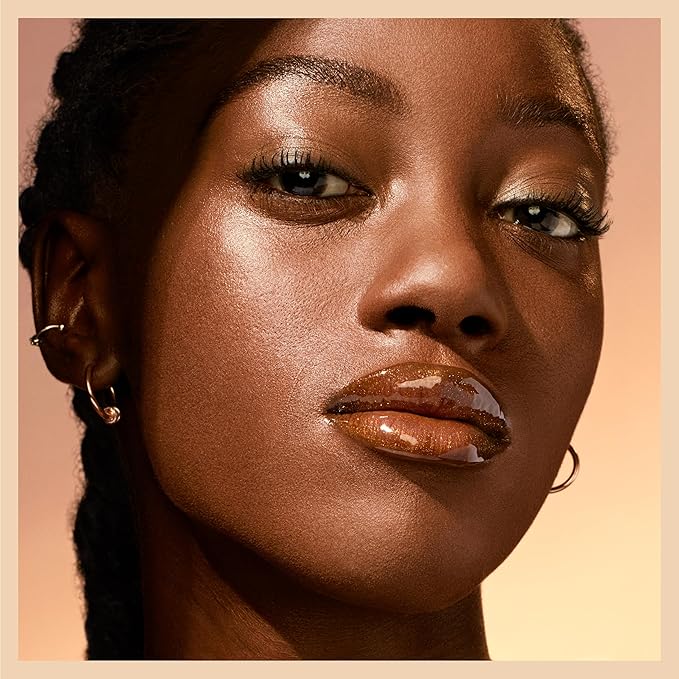 Maybelline Lifter Gloss, Hydrating Lip Gloss with Hyaluronic Acid, High Shine for Plumper Looking Lips, Topaz, Terracotta Neutral, 0.18 Ounce